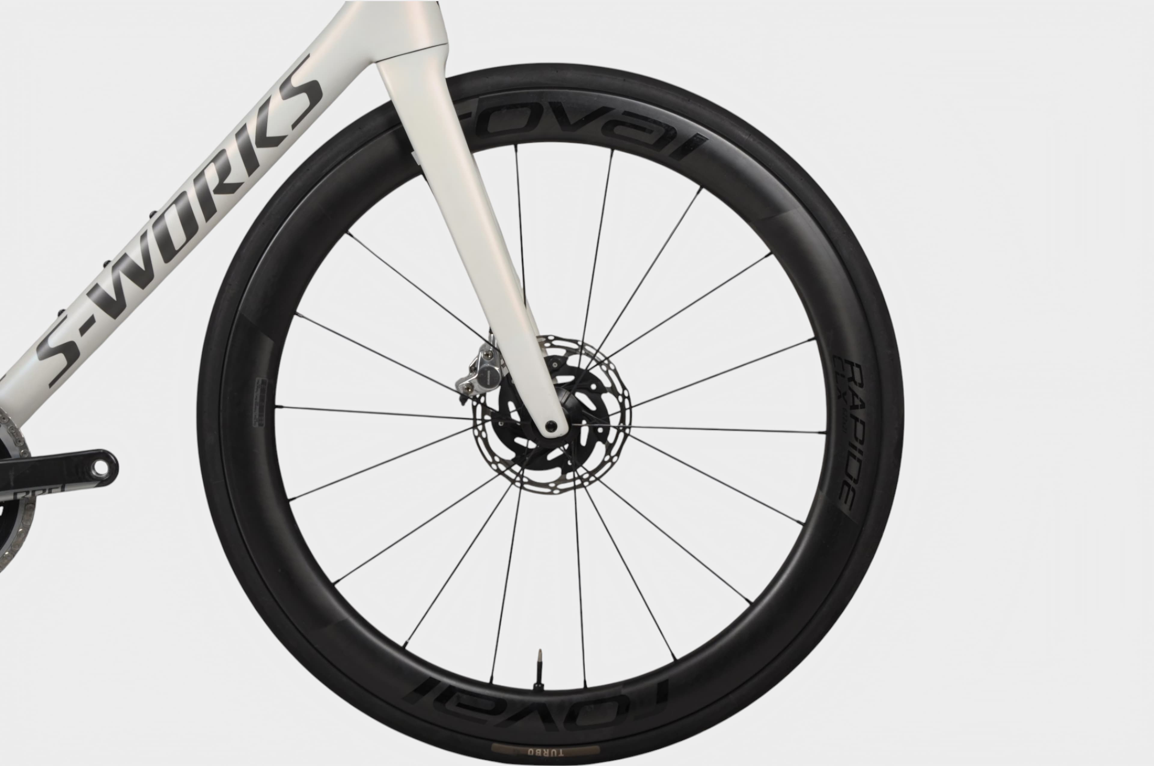 Specialized S-Works Tarmac SL8 2024 — studiofoto 4 van 16