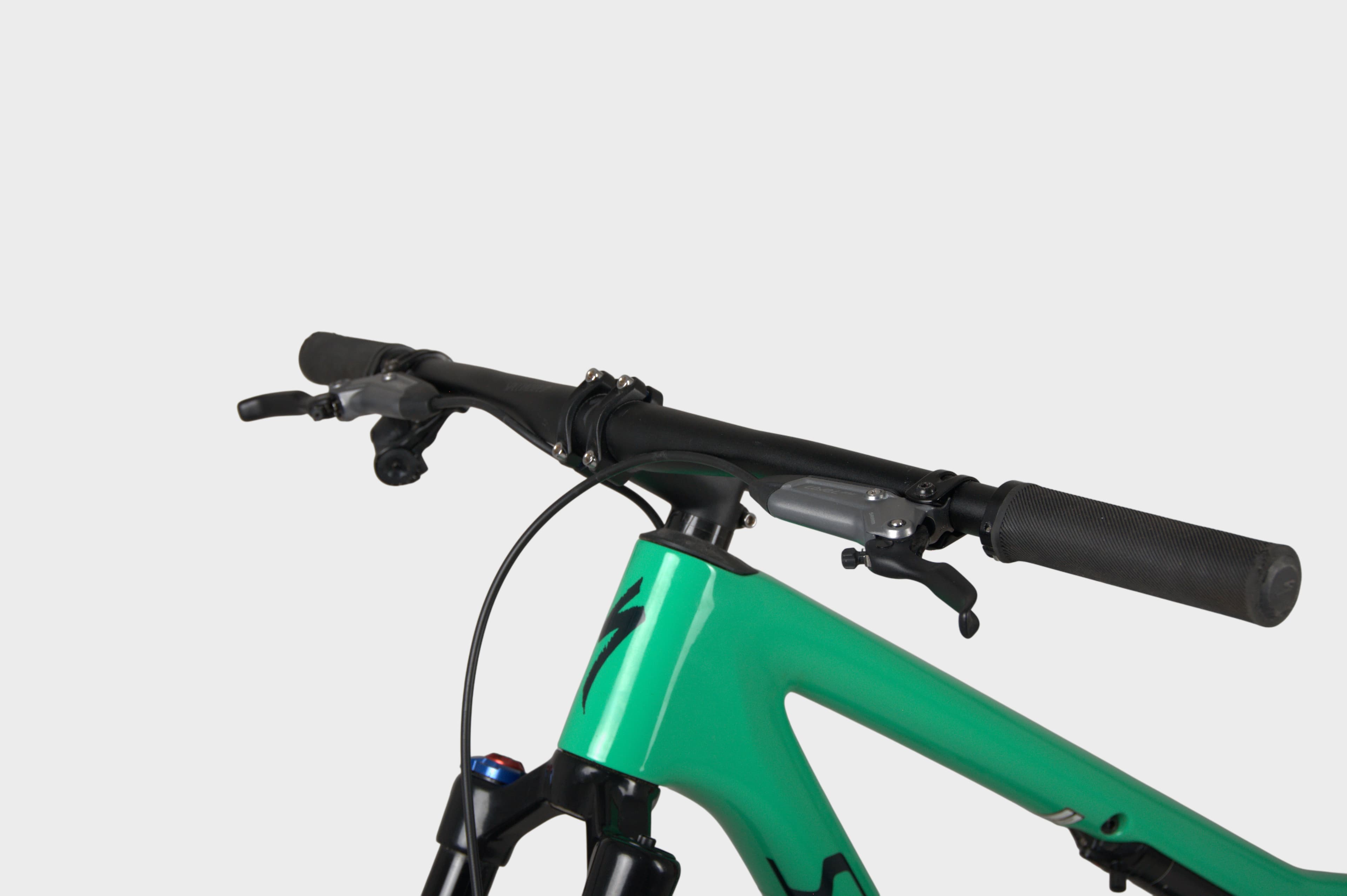 Specialized Epic World Cup Expert 2024 — studiofoto 15 van 17