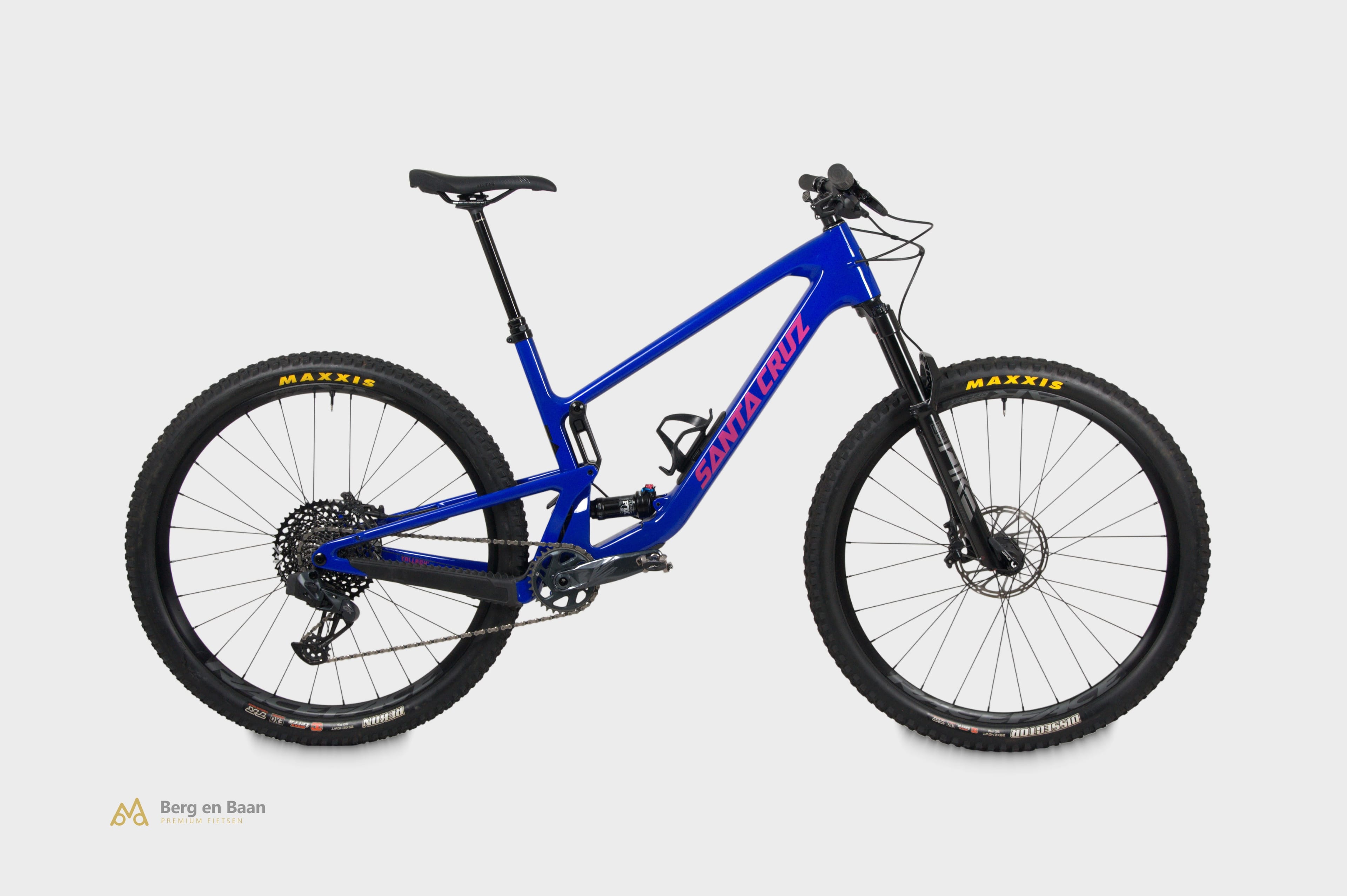 Santa Cruz Tallboy 5 C GX AXS 2023 — premium pre-owned mountain bike, size XL, gloss ultra blue