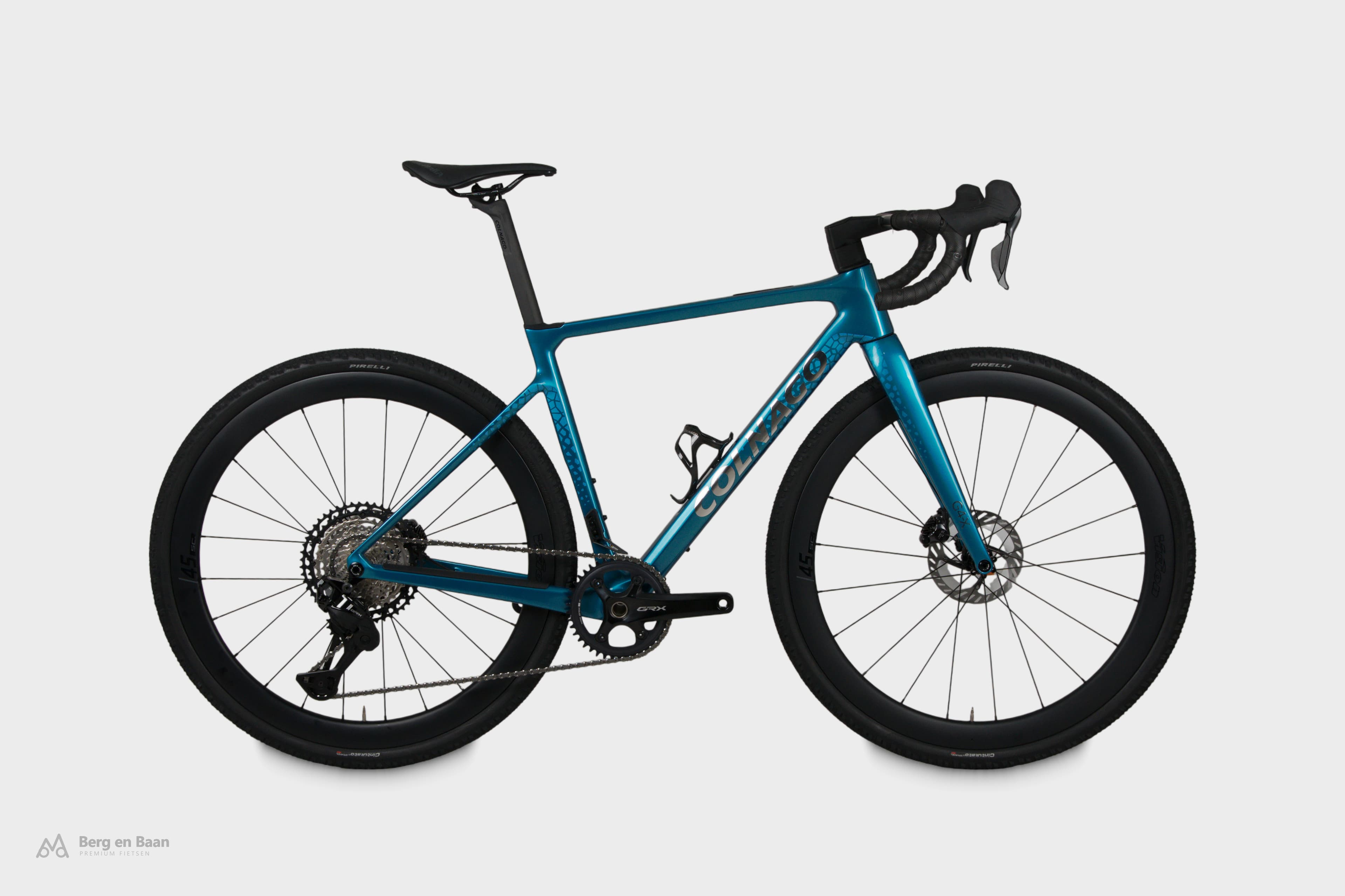 Colnago G4-X GRX 827 Di2 2026 — new gravel bike, size 48, ice blue — studio photo Berg en Baan